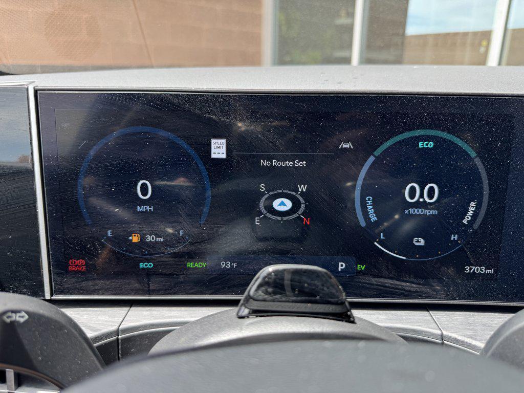 used 2024 Hyundai Santa Fe car, priced at $37,977