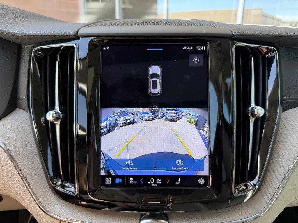 used 2022 Volvo XC60 car, priced at $26,977