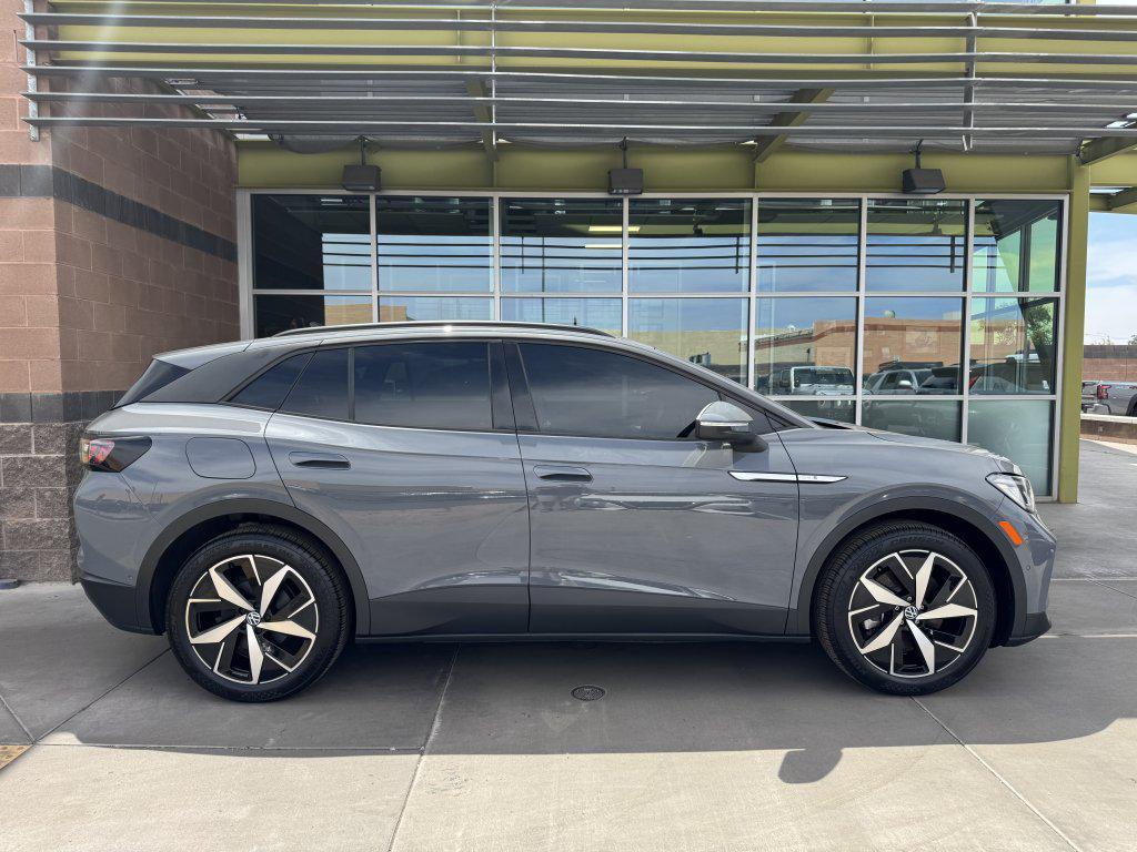 used 2023 Volkswagen ID.4 car, priced at $22,277