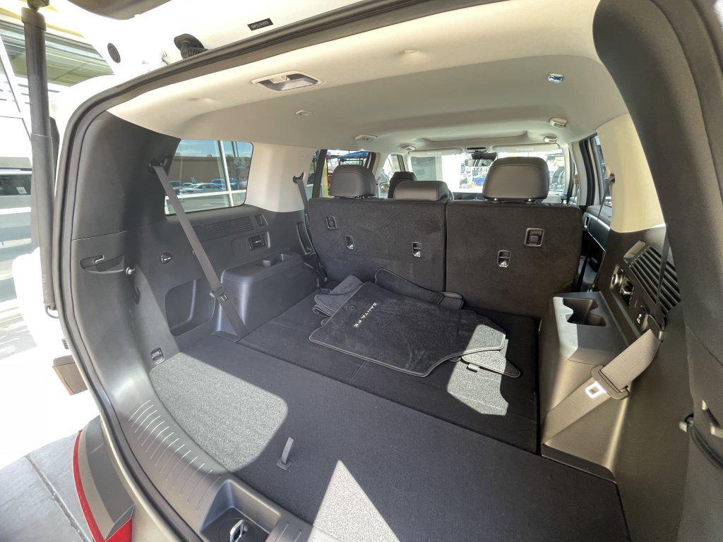 used 2024 Hyundai Santa Fe car, priced at $32,477