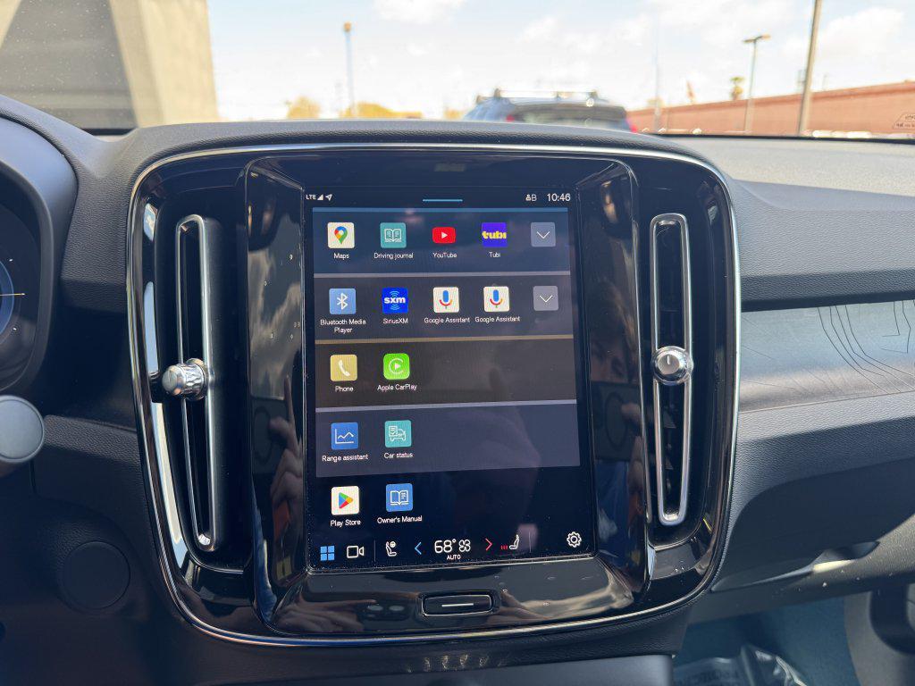 used 2022 Volvo C40 Recharge Pure Electric car, priced at $24,997