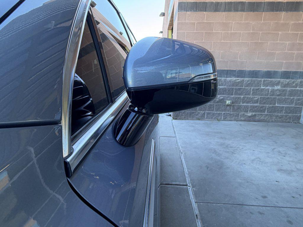 used 2024 Kia Sorento car, priced at $25,777