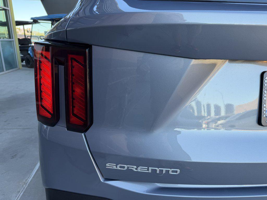 used 2024 Kia Sorento car, priced at $25,777