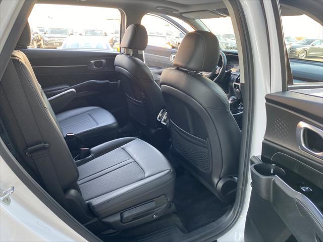 used 2022 Kia Sorento car, priced at $27,387
