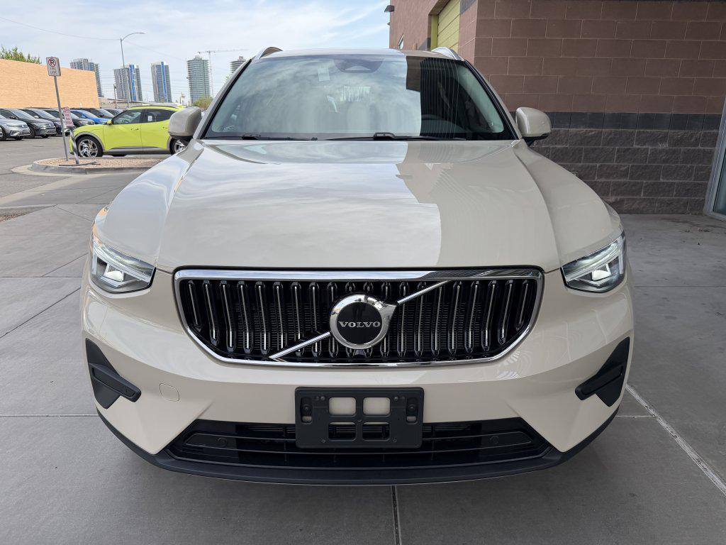 used 2025 Volvo XC40 car, priced at $29,277