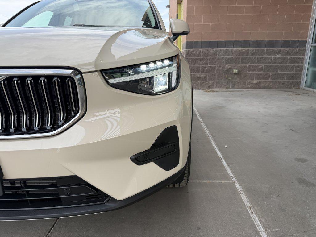 used 2025 Volvo XC40 car, priced at $29,277