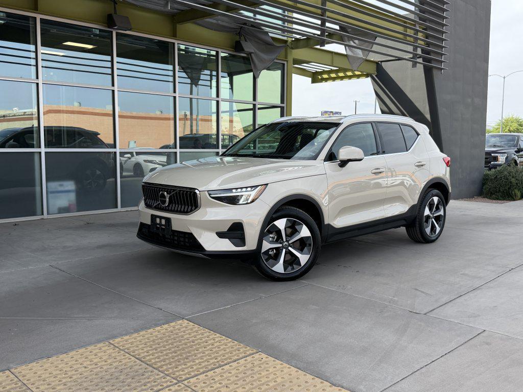 used 2025 Volvo XC40 car, priced at $29,277