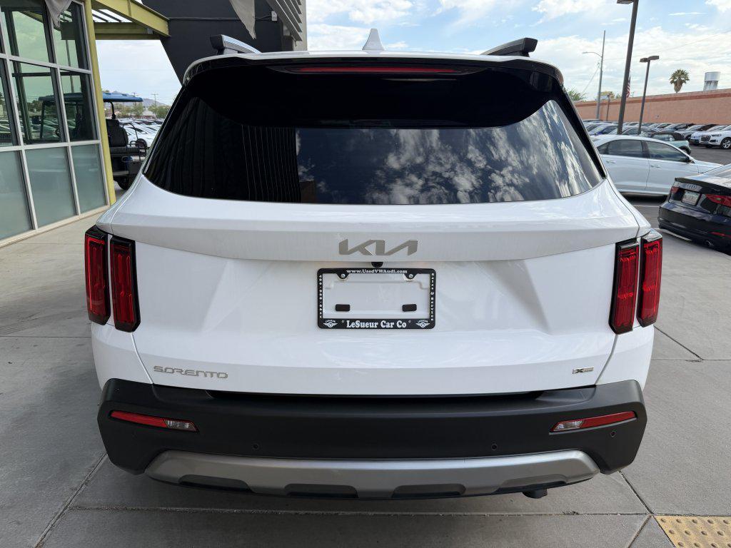 used 2023 Kia Sorento car, priced at $33,977