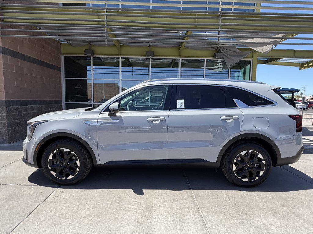 used 2025 Kia Sorento car, priced at $30,977