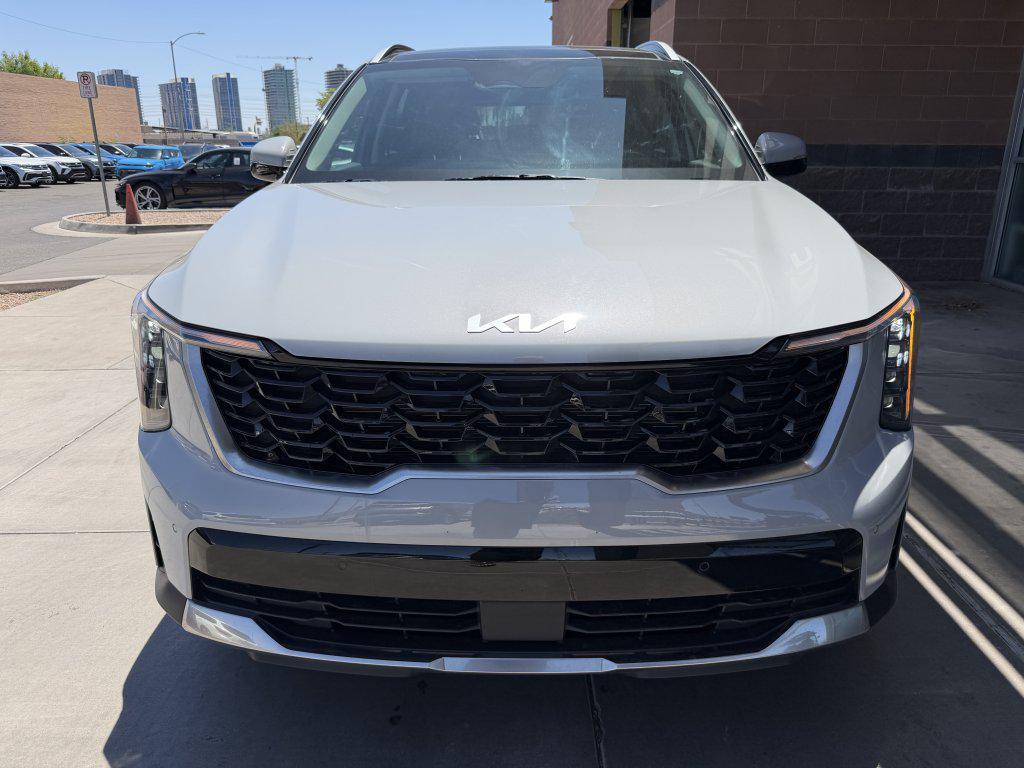 used 2025 Kia Sorento car, priced at $30,977