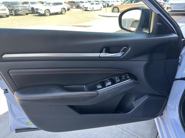 used 2023 Nissan Altima car, priced at $21,387