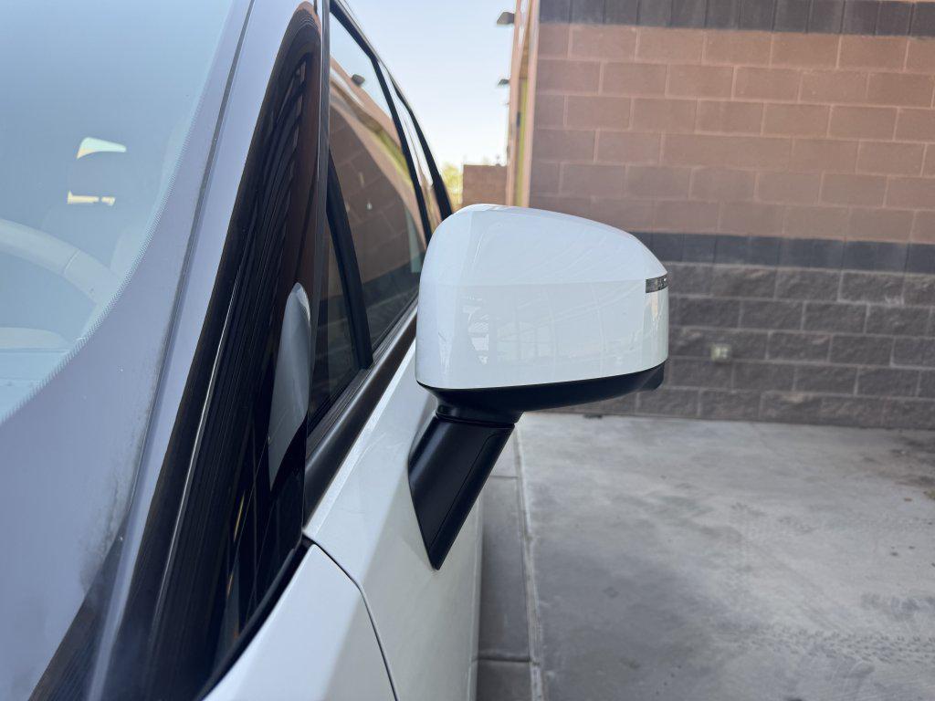 used 2024 Hyundai Santa Fe car, priced at $33,977