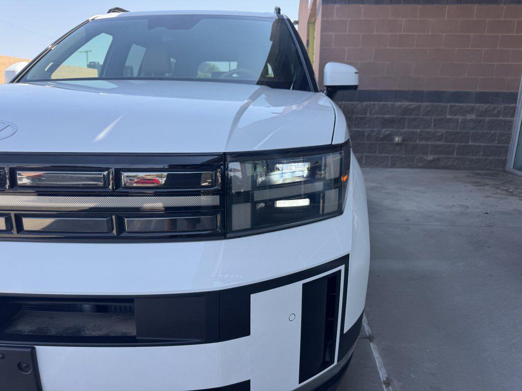 used 2024 Hyundai Santa Fe car, priced at $33,977