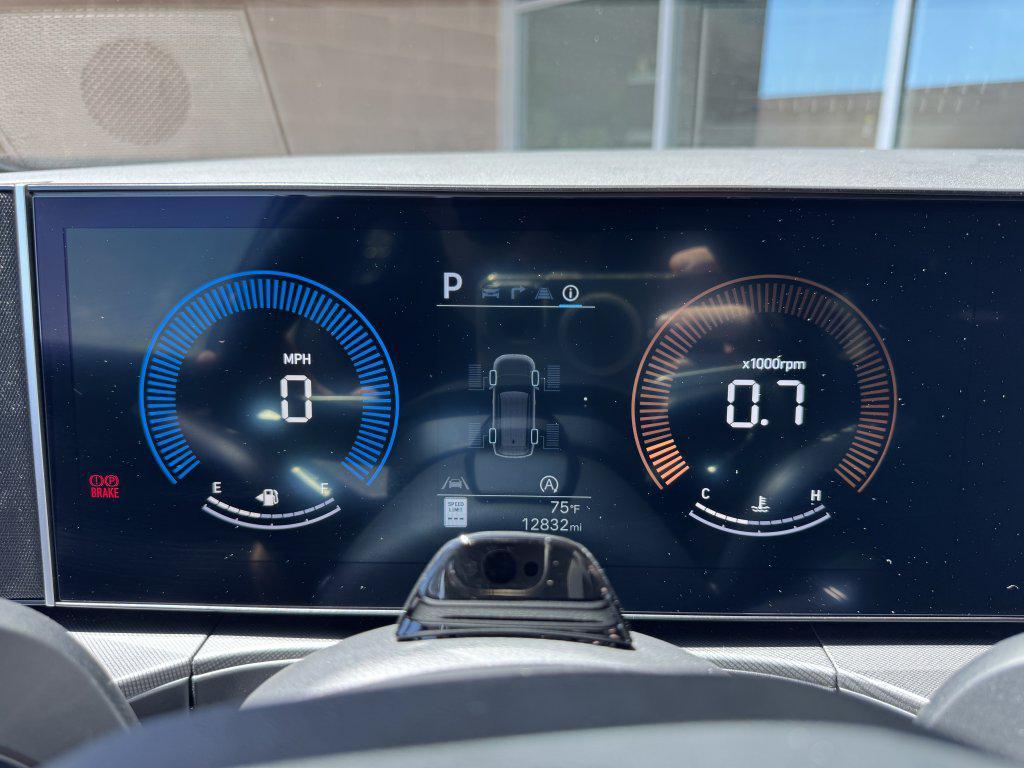 used 2024 Hyundai Santa Fe car, priced at $30,977