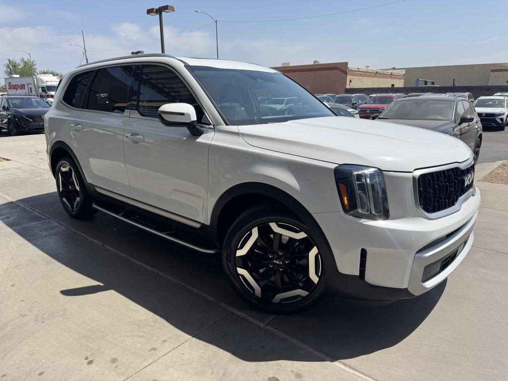 used 2023 Kia Telluride car, priced at $36,477
