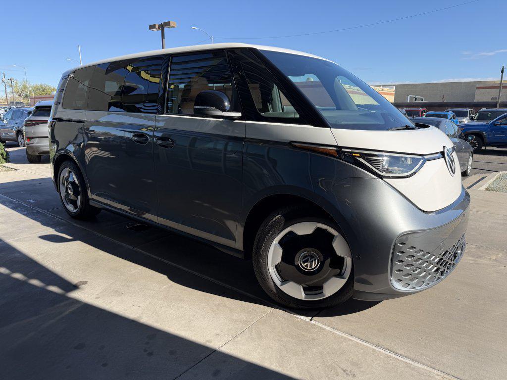 used 2025 Volkswagen ID. Buzz car, priced at $52,977