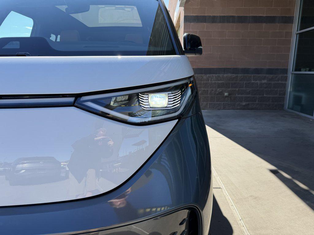 used 2025 Volkswagen ID. Buzz car, priced at $52,977