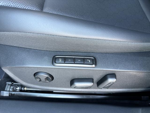 used 2021 Volkswagen ID.4 car, priced at $18,987