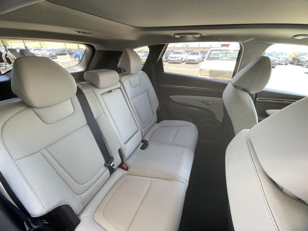 used 2024 Hyundai TUCSON Hybrid car, priced at $27,677