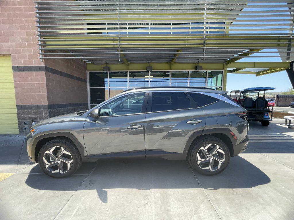 used 2024 Hyundai TUCSON Hybrid car, priced at $27,677