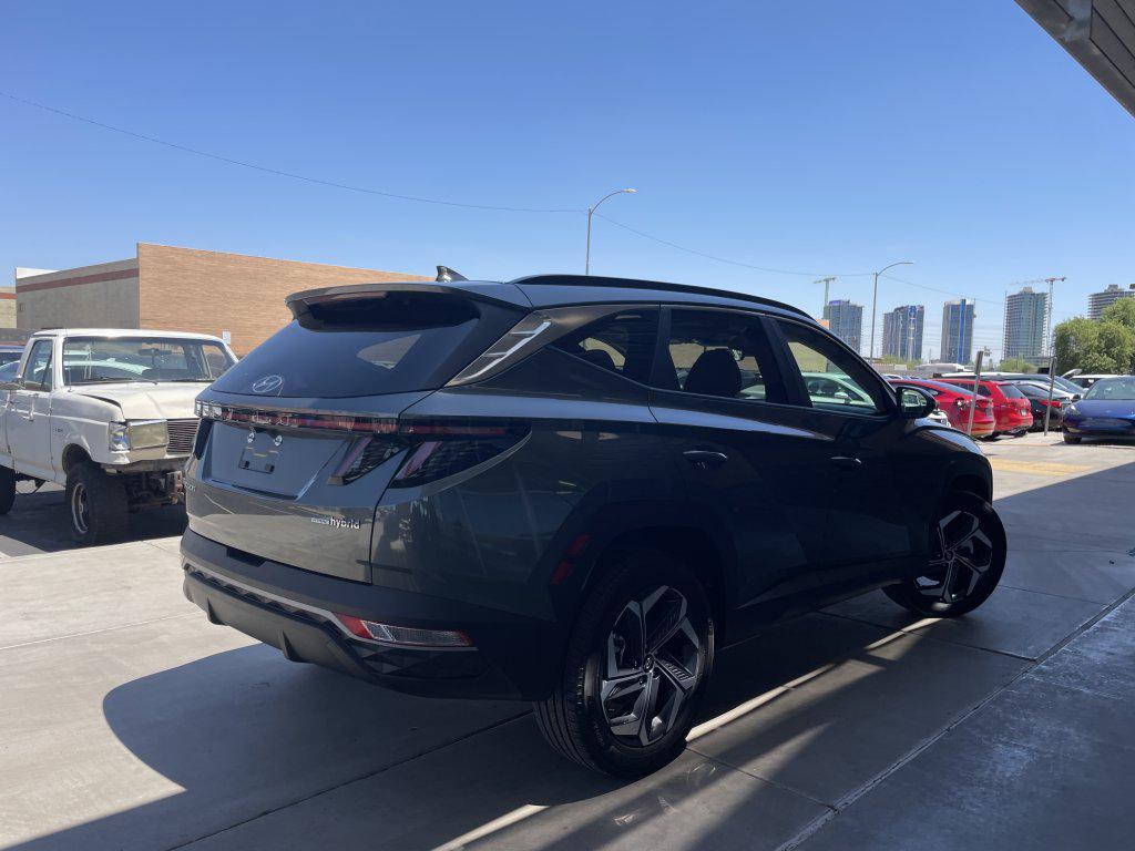 used 2024 Hyundai TUCSON Hybrid car, priced at $27,677