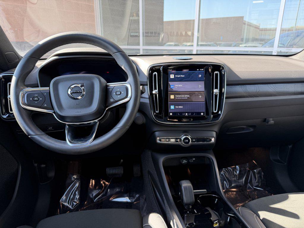 used 2023 Volvo C40 Recharge Pure Electric car, priced at $27,277