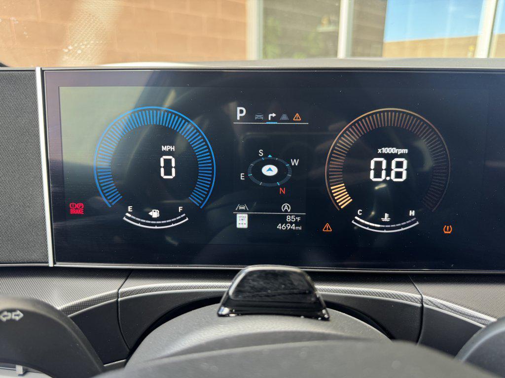 used 2024 Hyundai Santa Fe car, priced at $31,497