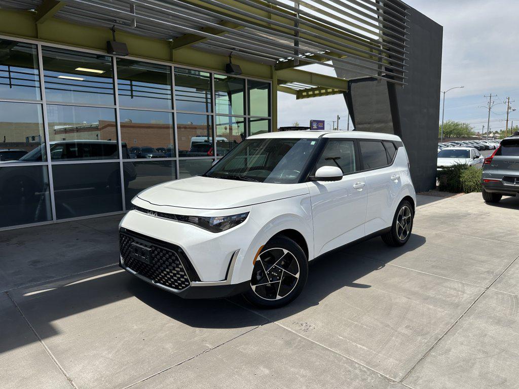 used 2023 Kia Soul car, priced at $19,477