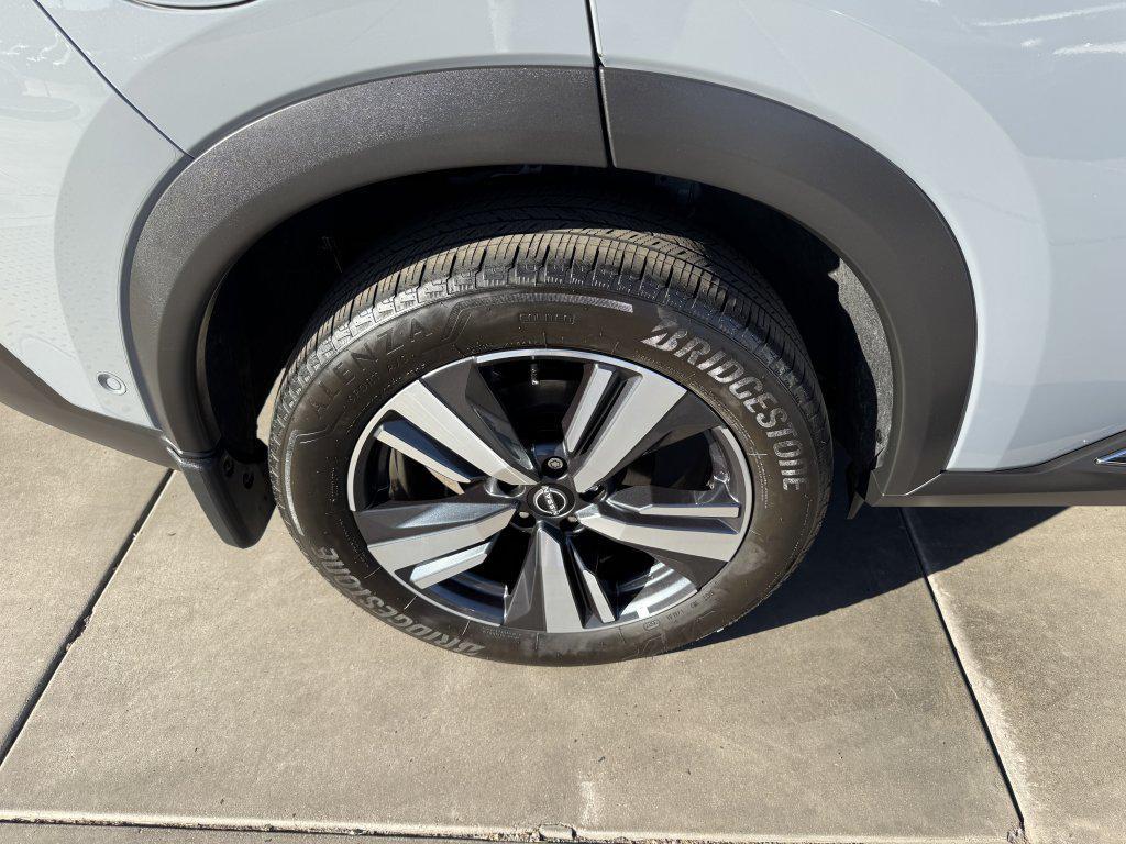 used 2023 Nissan Rogue car, priced at $24,997