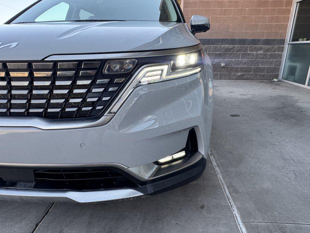 used 2023 Kia Carnival car, priced at $40,677