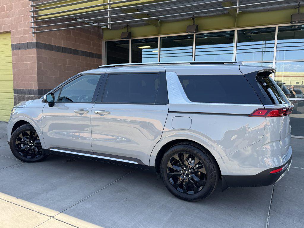 used 2023 Kia Carnival car, priced at $40,677