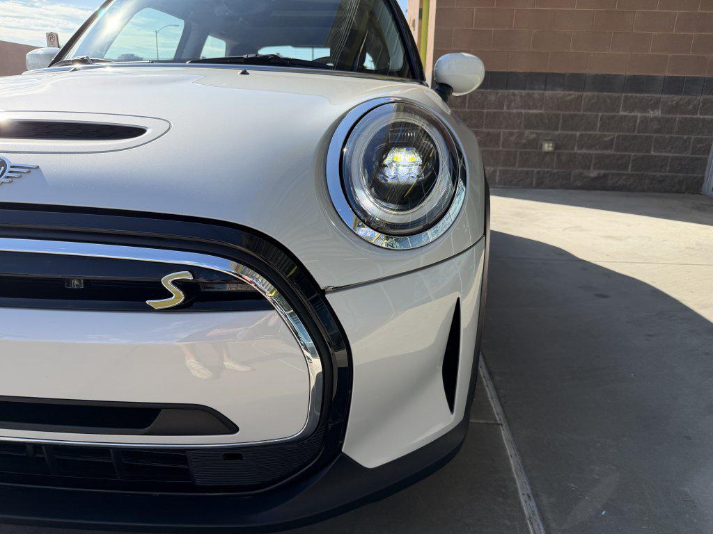 used 2023 MINI Hardtop car, priced at $20,977