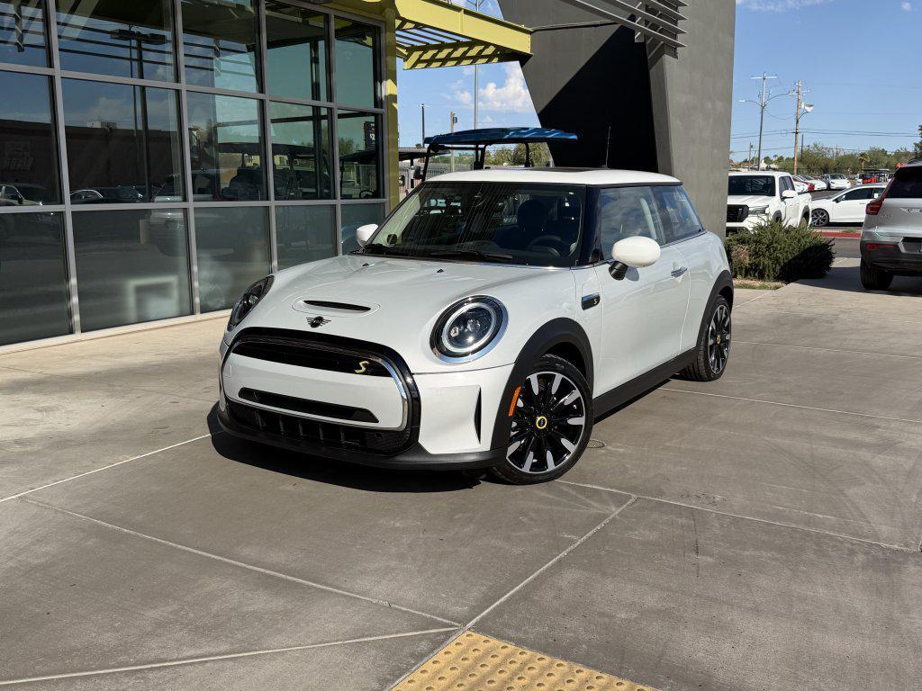 used 2023 MINI Hardtop car, priced at $20,977
