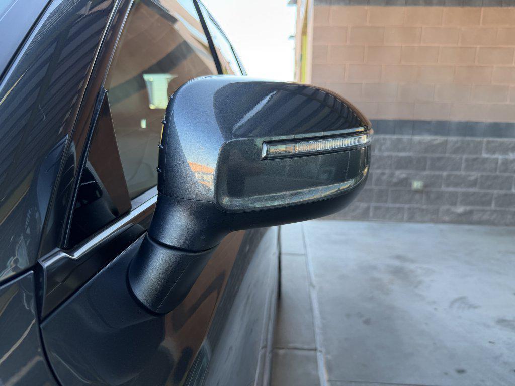 used 2024 Kia Telluride car, priced at $39,977