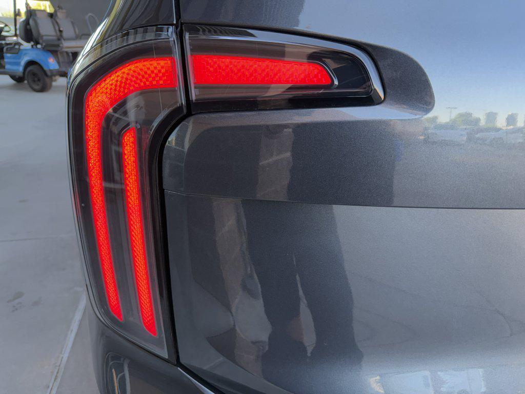 used 2024 Kia Telluride car, priced at $39,977