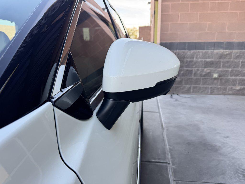 used 2023 Nissan Rogue car, priced at $24,997