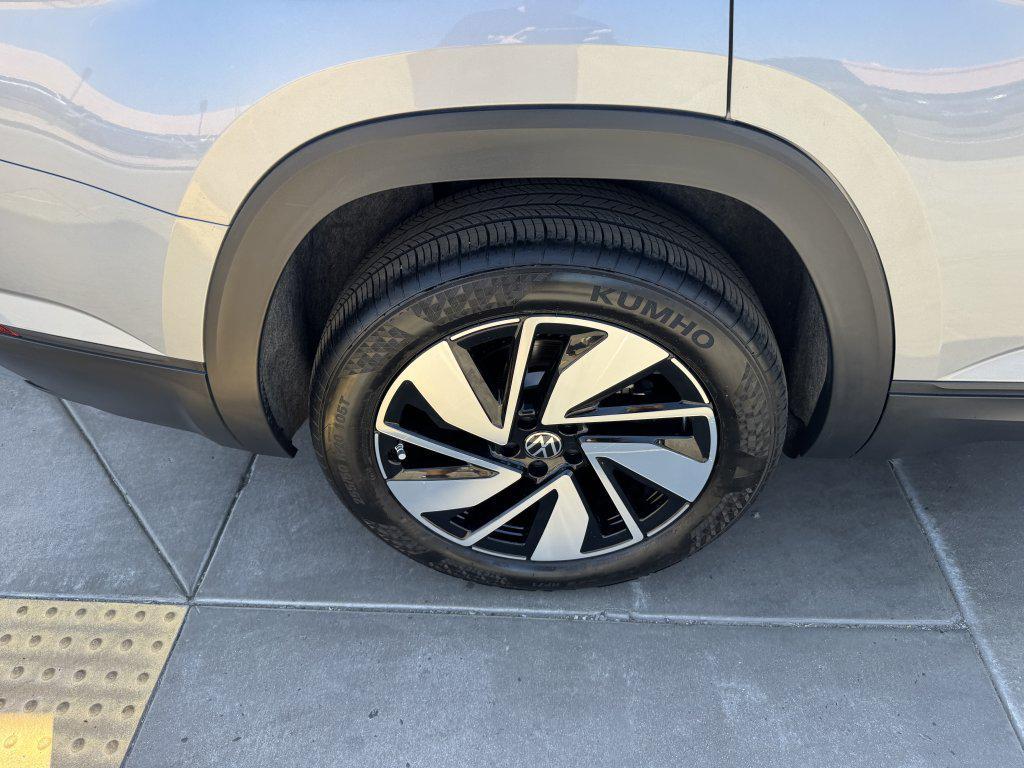 used 2024 Volkswagen Atlas car, priced at $31,577
