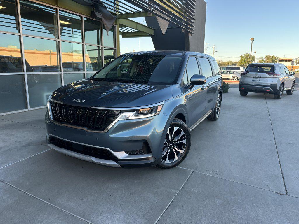 used 2024 Kia Carnival car, priced at $34,477