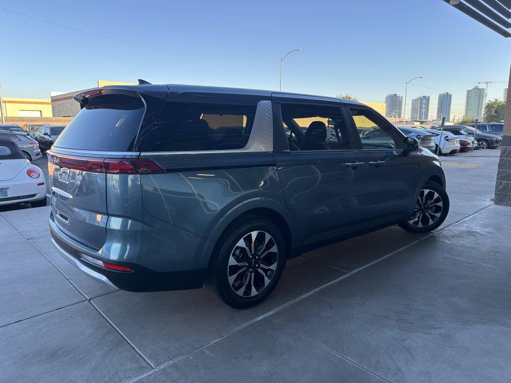 used 2024 Kia Carnival car, priced at $34,477