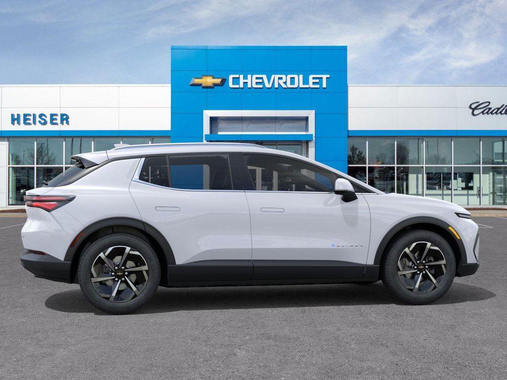 new 2026 Chevrolet Equinox EV car, priced at $32,438