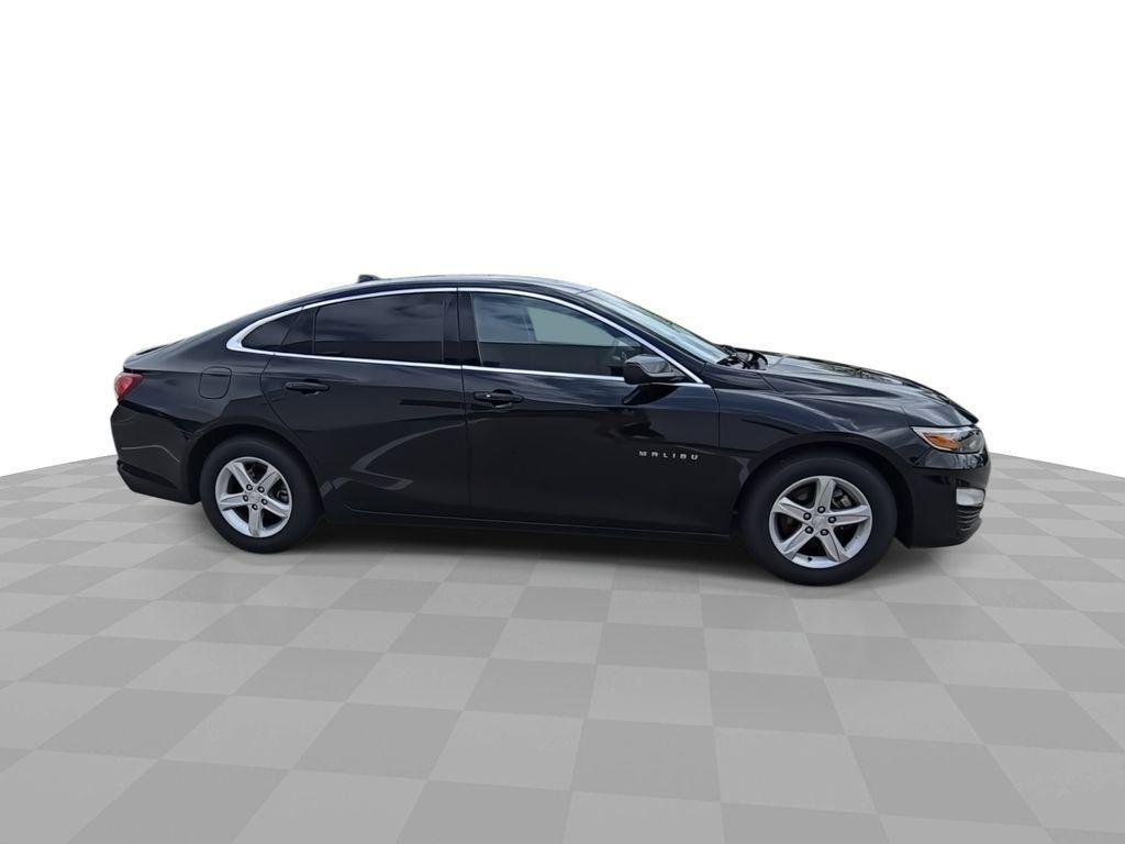 used 2022 Chevrolet Malibu car, priced at $18,336
