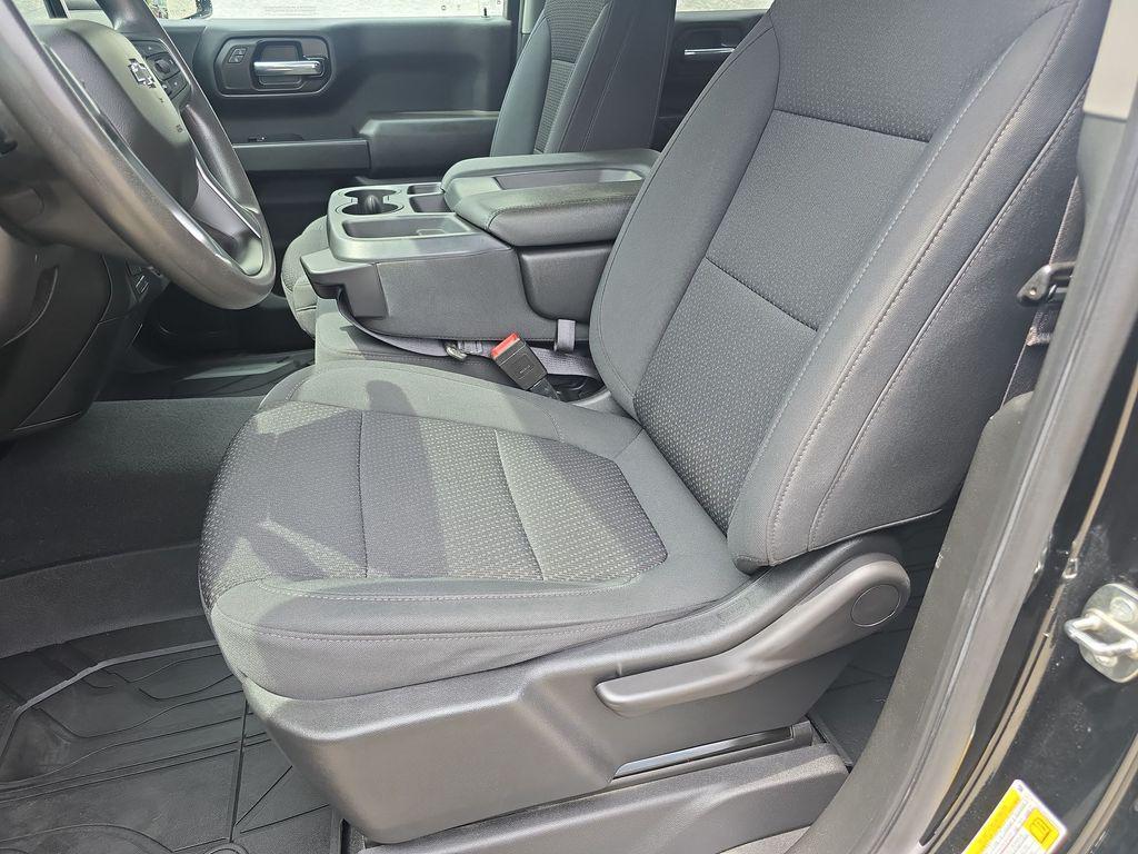 used 2021 Chevrolet Silverado 1500 car, priced at $38,652