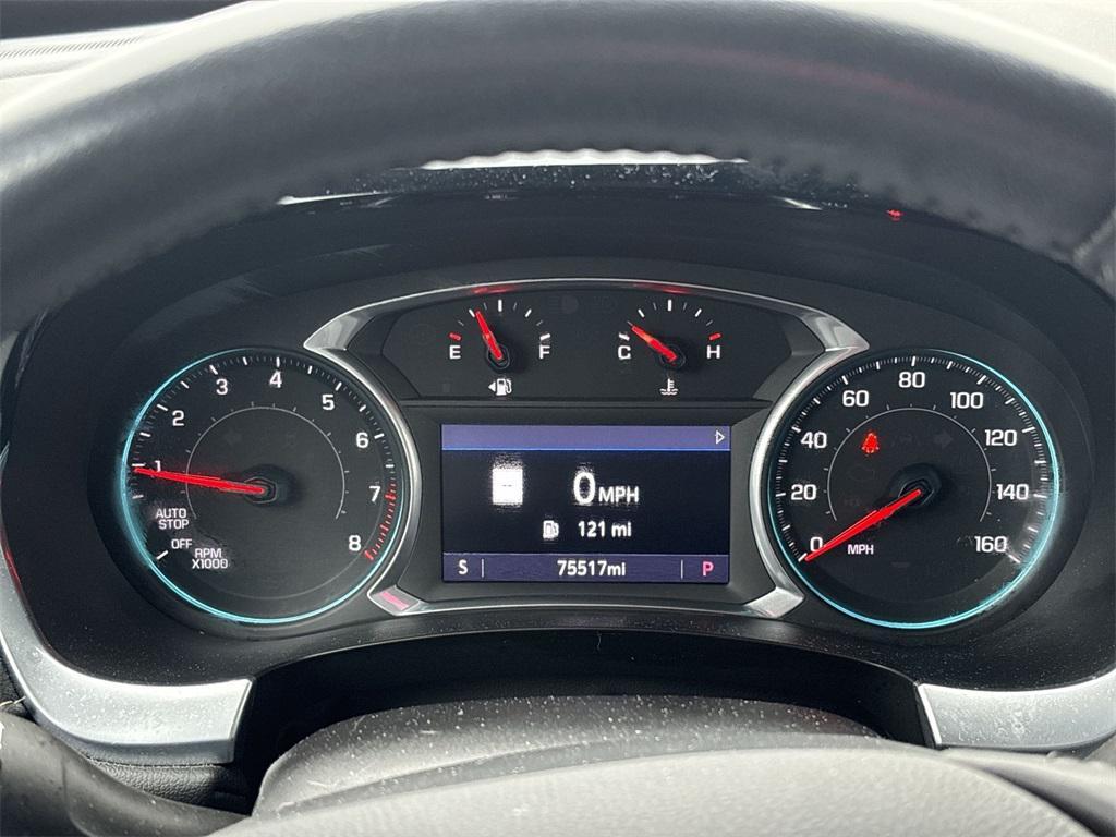 used 2022 Chevrolet Traverse car, priced at $25,101