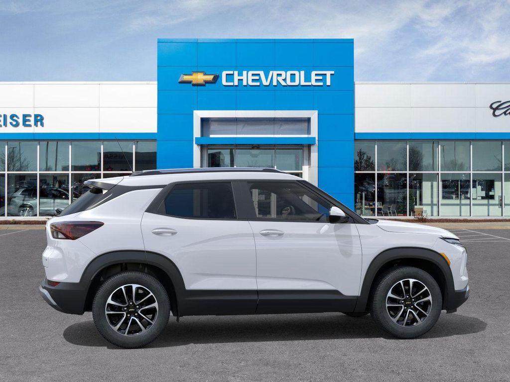 new 2026 Chevrolet TrailBlazer car, priced at $30,036
