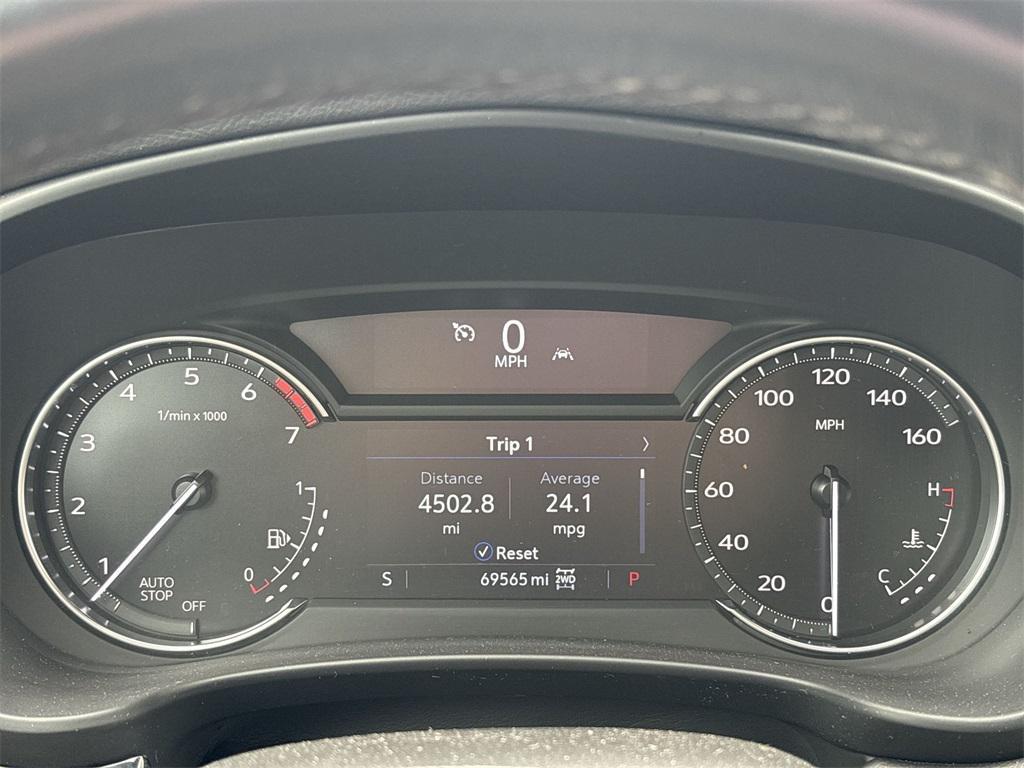 used 2023 Cadillac XT4 car, priced at $21,974