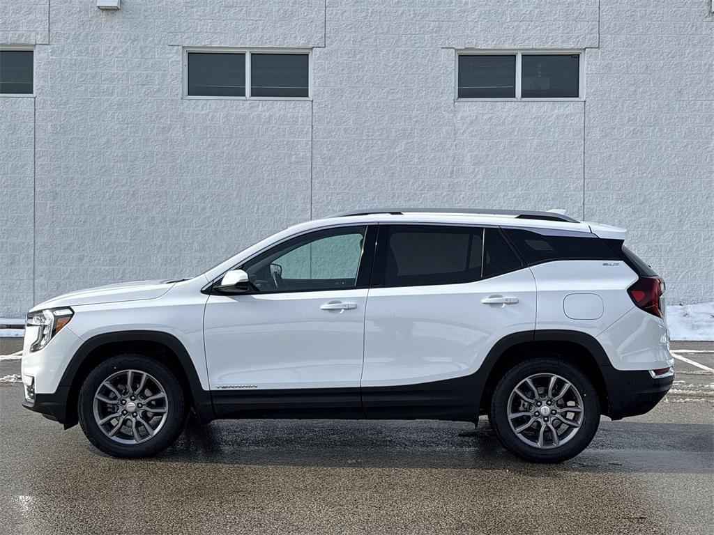 used 2024 GMC Terrain car, priced at $22,045