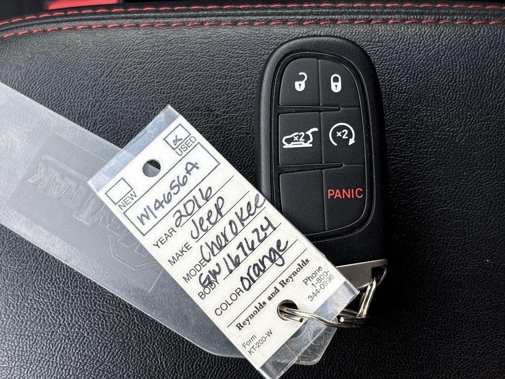 used 2016 Jeep Cherokee car, priced at $16,443