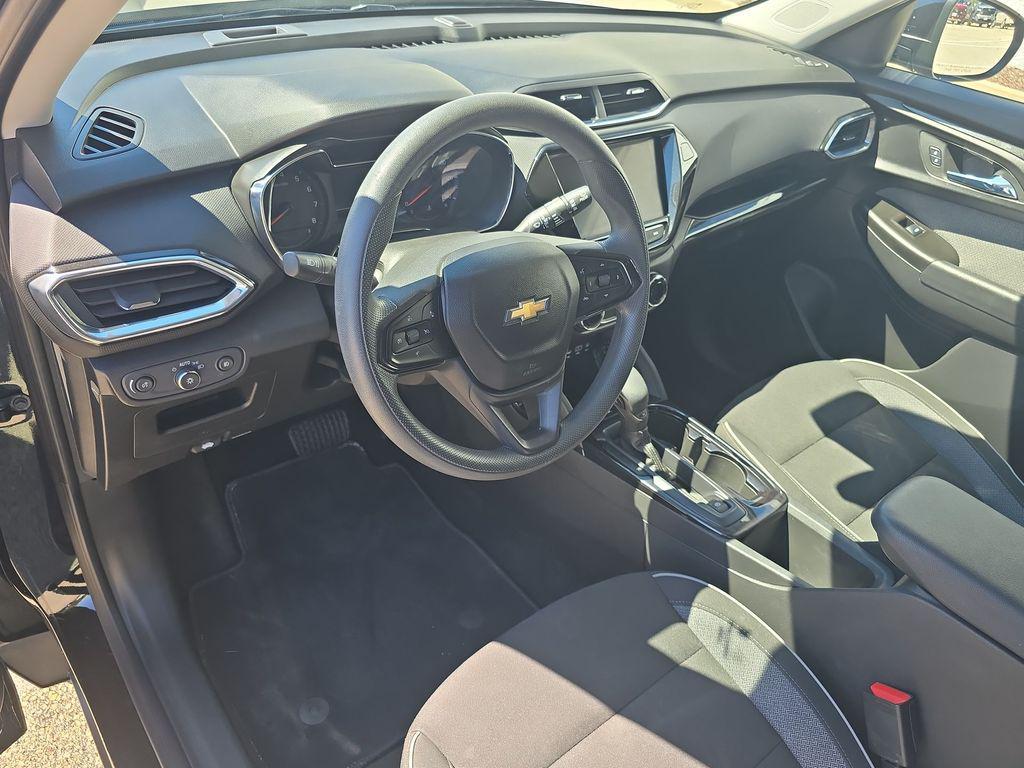 used 2023 Chevrolet TrailBlazer car, priced at $22,836