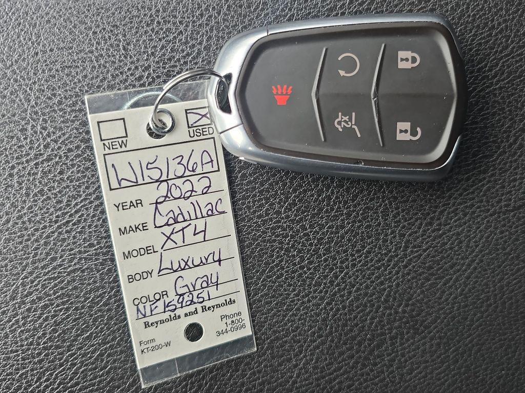 used 2022 Cadillac XT4 car, priced at $29,211