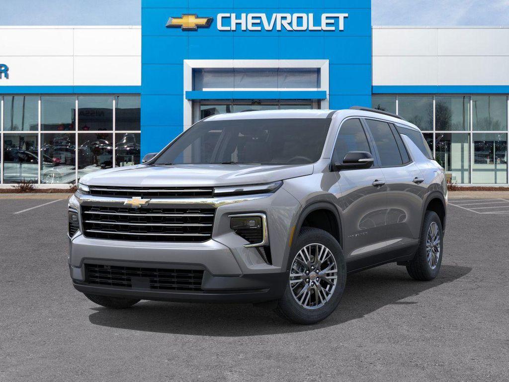new 2026 Chevrolet Traverse car, priced at $44,106